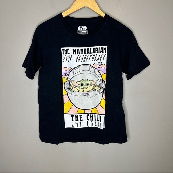 Star Wars The Mandalurian T-shirt - Picture 1 of 4